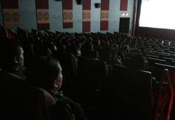 Joven queda encerrado en Cinemex y graba el cine completamente vacío | VIDEO