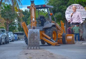 Avanza rehabilitación de drenaje en colonias de Los Mochis
