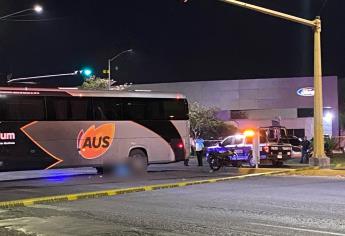 Motociclista muere arrollado por un camión de transporte por la carretera internacional, en Mazatlán
