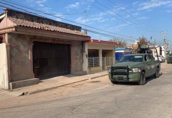 Atacan a balazos una vivienda y una camioneta en la colonia El Barrio, al oriente de Culiacán