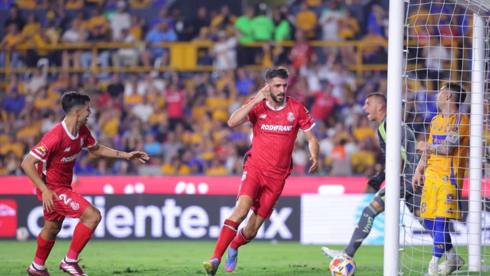 Tigres y Toluca empatan 1-1 en la ida de las semifinales de la Liga MX Tigres y Toluca empatan 1-1 en la ida de las semifinales de la Liga MX