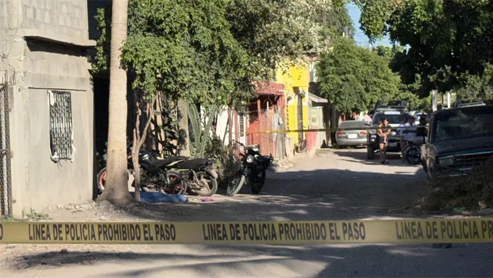 Sujetos armados llegaron y abrieron fuego contra los que estaban en ese domicilio.