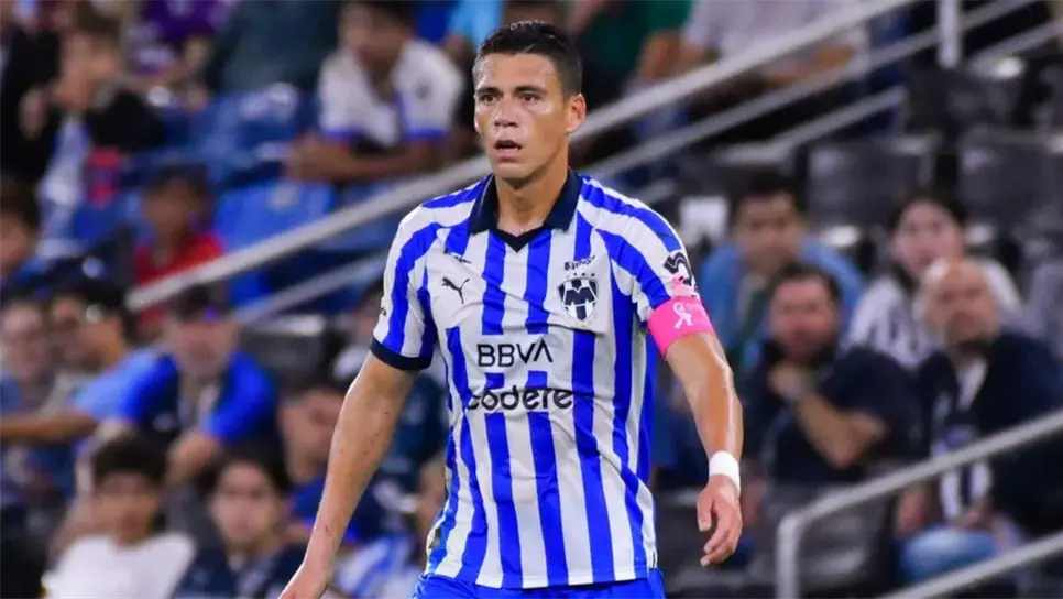 Héctor Moreno se despide de las cancha del futbol mexicano, siendo considerado uno de los mejores defensas en la historia, donde su liderazgo dentro y fuera de la cancha fue una de sus virtudes, siempre poniendo el ejemplo ganándose el respeto de sus compañeros