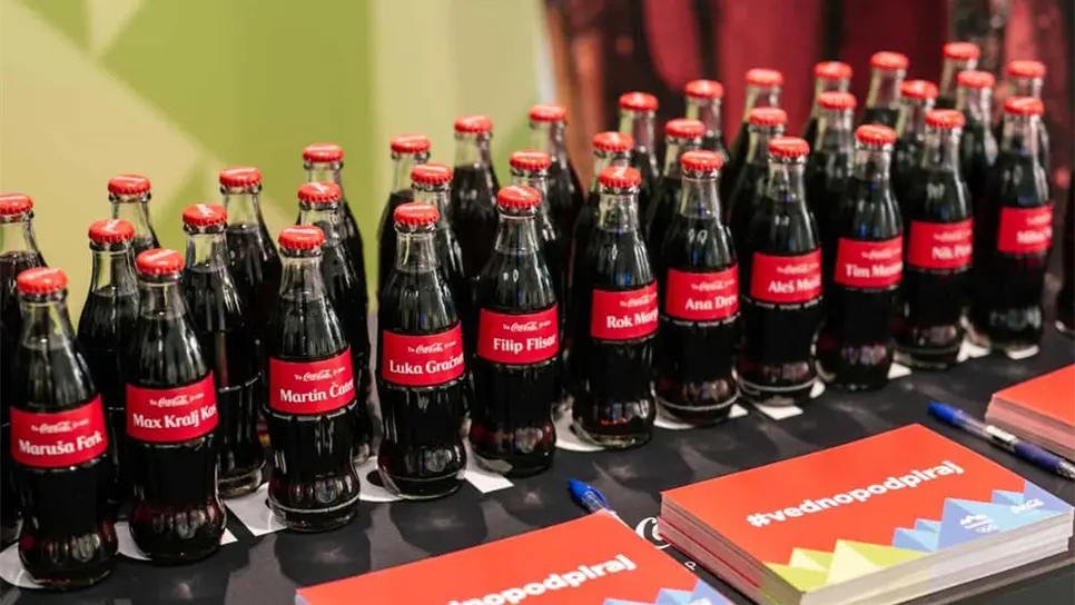 La Industria Mexicana de Coca-Cola ha sostenido un diálogo abierto y constructivo con autoridades federales.