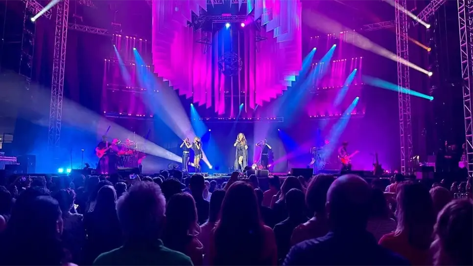 Miles de fans disfrutaron el concierto la noche del sábado. (FOTO: Rita Sánchez).