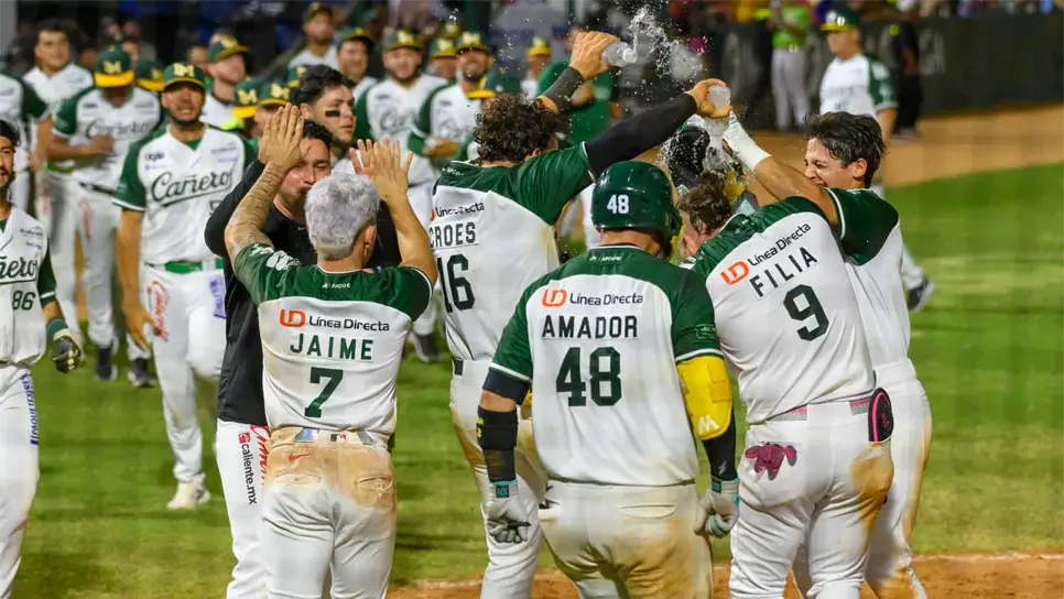 Los Cañeros consiguieron el triunfo en la 11 entrada. FOTOS: Club Cañeros