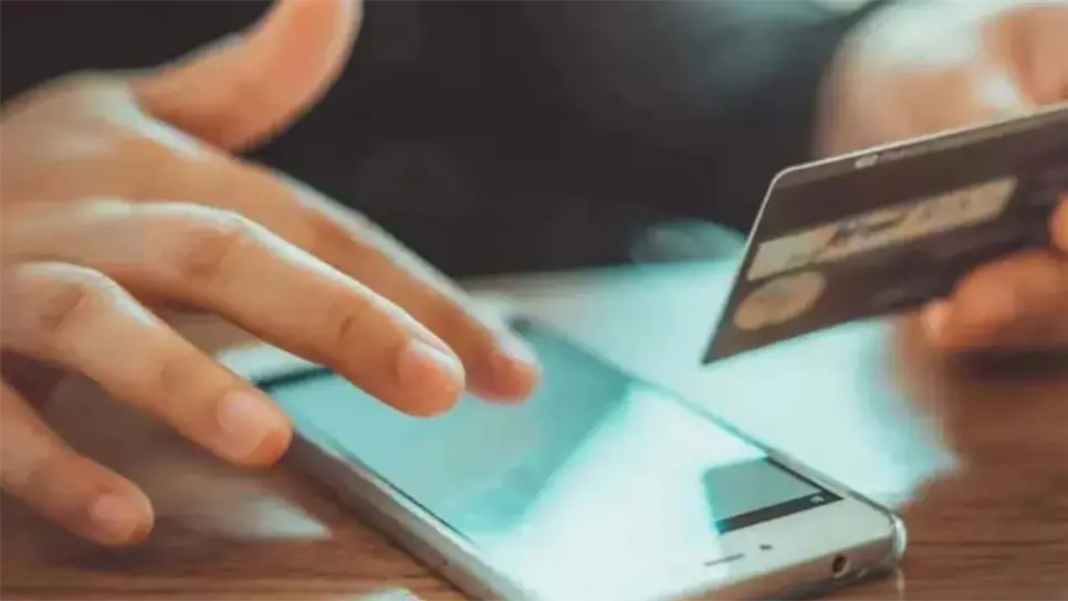 Para tranquilidad de los usuarios, las inversiones y activos de los clientes permanecen íntegros y respaldados por los mecanismos establecidos por la regulación mexicana, y custodiados por el Instituto para el Depósito de Valores (Indeval)