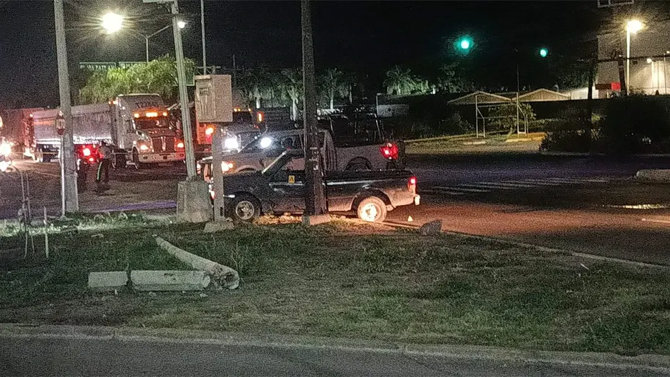 Las víctimas se encontraban al interior de una camioneta. (FOTO: Ángel Beltrán).