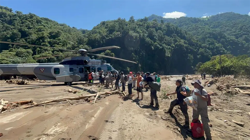 Los habitantes fueron evacuados vía aérea. (FOTO: Gobierno de Hidalgo).