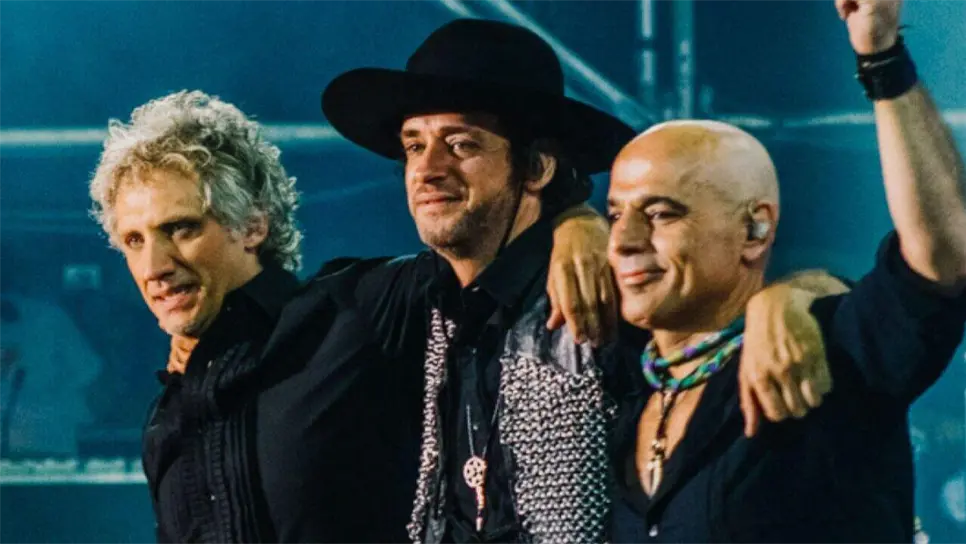En 2007, la banda Soda Stereo visitó México por última vez. Fue en el marco de la gira Me Verás Volver y se trató de un evento icónico para los fanáticos de la formación rockera