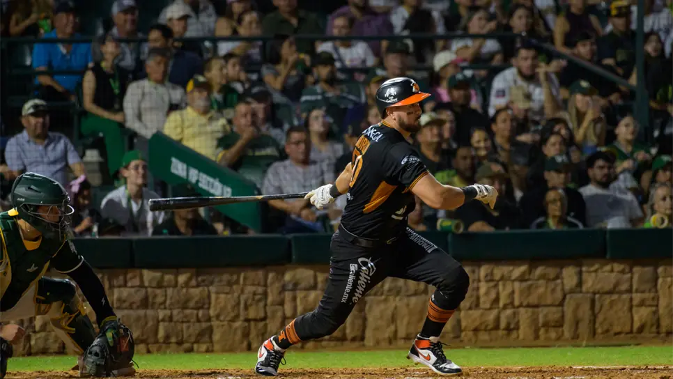 Agustín Murillo, el veterano de Naranjeros de Hermosillo.