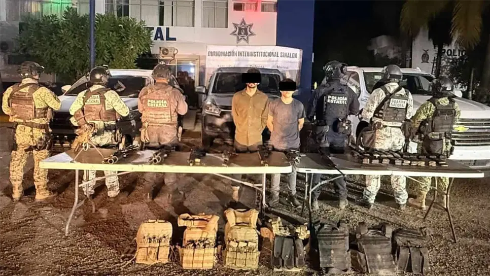 Aseguran aditamentos lanzagranadas, ametralladora y rifles de alto poder en Jesús María, en Culiacán