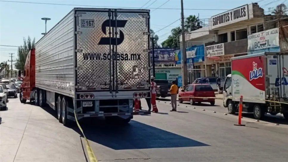 Un par de horas más tarde, la Facultad de Ingeniería y Tecnología de Mazatlán, FITEM, lamentó el terrible accidente en el que perdiera la estudiante de este centro de estudios