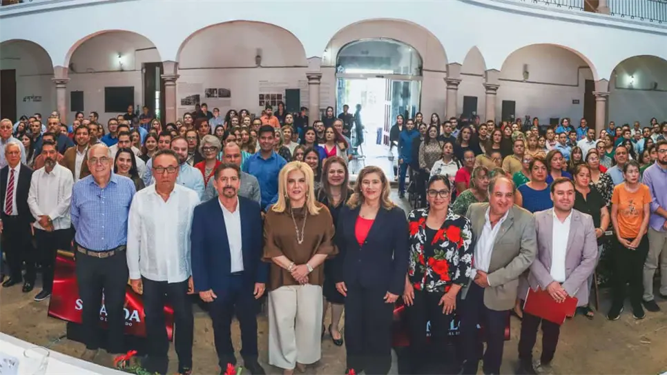 Los realizadores de los proyectos y cortometrajes ganadores del primero, segundo y tercer lugar, fueron de 20 mil, 15 mil y 10 mil pesos, respectivamente