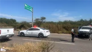 Ejecutan a una persona sobre la carretera de Eldorado a Culiacán Ejecutan a una persona sobre la carretera de Eldorado a Culiacán