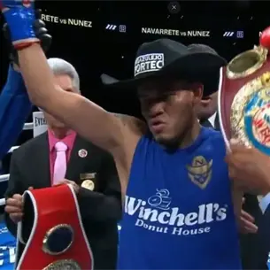 Vaquero Navarrete vence por KO técnico al Sugar Nuñez y le arrebata el Título Superpluma Vaquero Navarrete vence por KO técnico al Sugar Nuñez y le arrebata el Título Superpluma