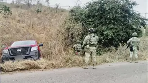 Militares aseguran dos vehículos, uno de ellos , blindado y un artefacto explosivo en El Rosario Militares aseguran dos vehículos, uno de ellos , blindado y un artefacto explosivo en El Rosario