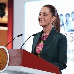 Sheinbaum busca que industria compre maíz mexicano antes de importar; prepara apoyo ante precios bajos