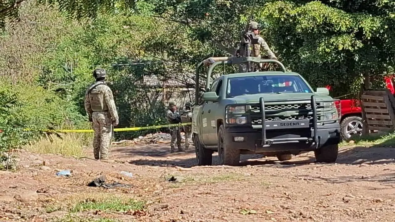 Asesinan a balazos a un hombre en la colonia Cumbres del Águila en Culiacán Asesinan a balazos a un hombre en la colonia Cumbres del Águila en Culiacán