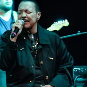 Julio Preciado lleva el sabor de Mazatlán al Auditorio Nacional ante 10 mil personas