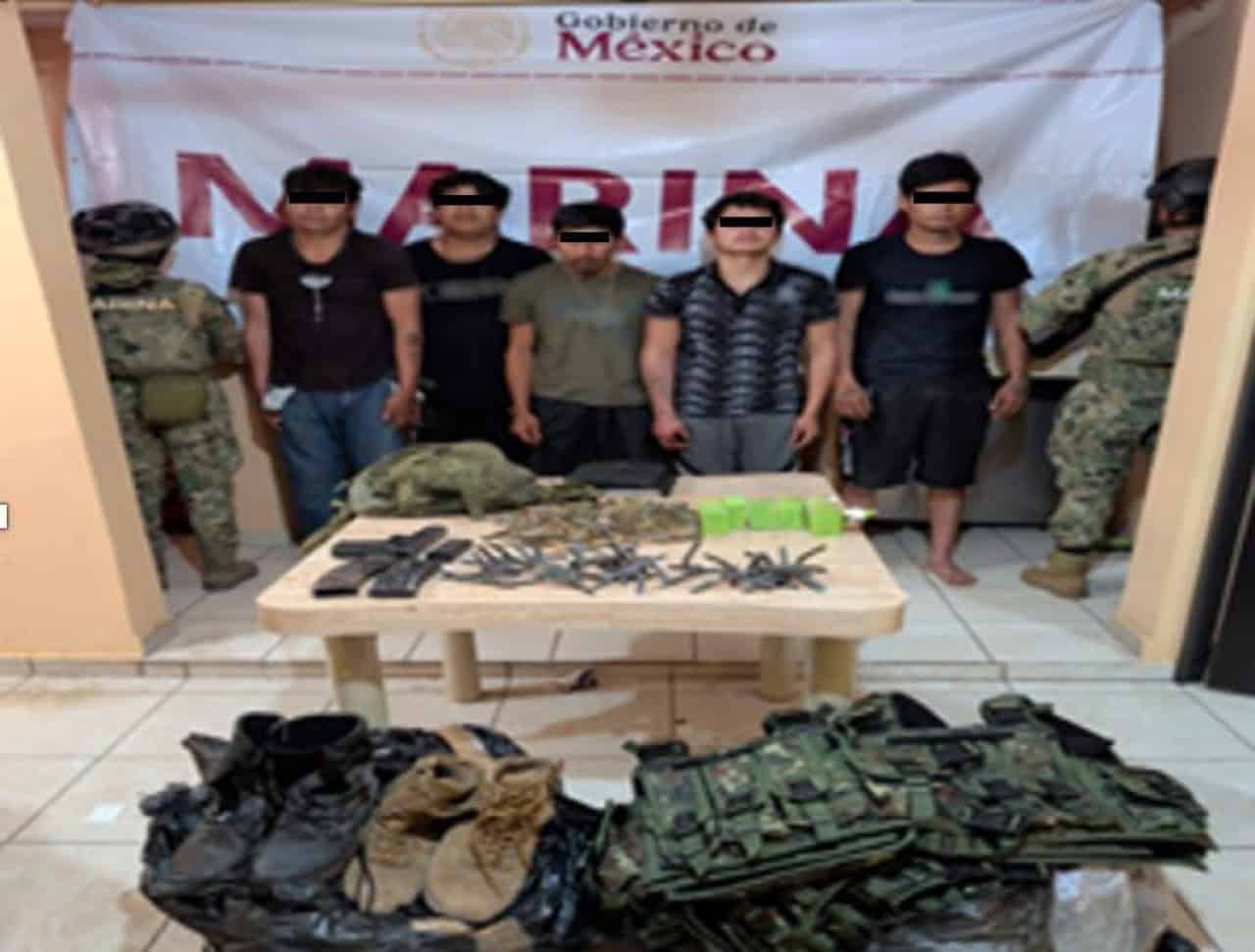 Detienen a cinco hombres con armas y municiones en Escuinapa