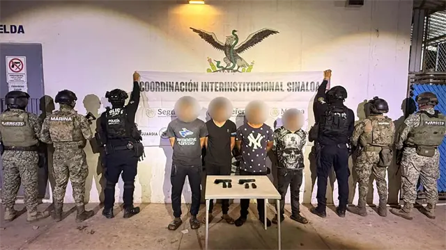 Detienen a cuatro hombres armados en Mazatlán dentro de vivienda rafagueada en Villas del Rey