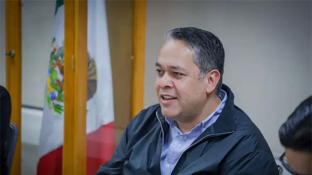Reportan que Enrique Díaz, exsecretario de Finanzas de Sinaloa, se entregó al Gobierno de Estados Unidos