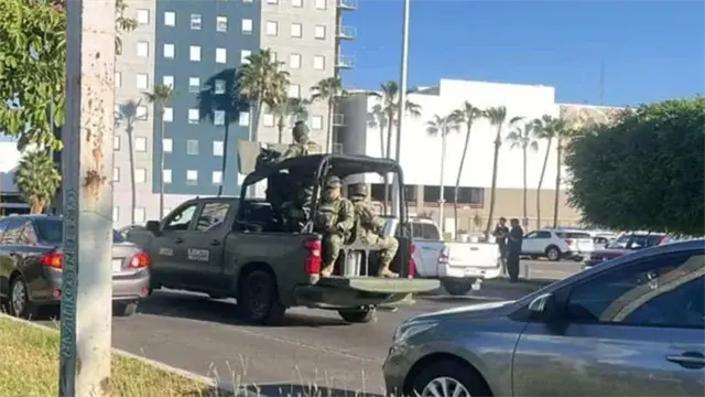 Muere el doctor Alan Romero tras ataque armado frente a Forum Culiacán Muere el doctor Alan Romero tras ataque armado frente a Forum Culiacán