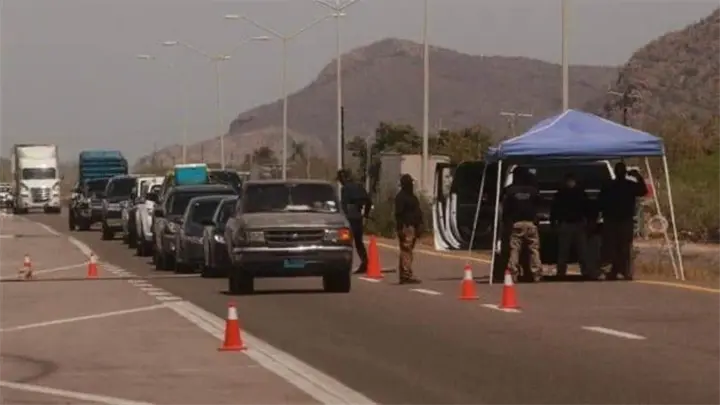 Dan 14 años de prisión a chofer de autobús detenido con más de 30 kilos de droga en Ahome
