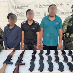 Detienen a tres civiles en Aguaruto con armamento y equipo táctico