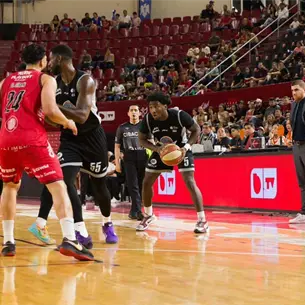 Toros Laguna empata la serie tras vencer a Halcones Toros Laguna empata la serie tras vencer a Halcones
