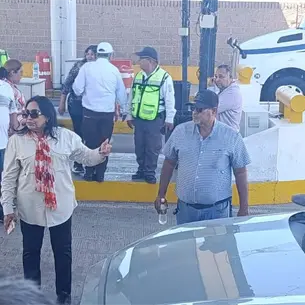 Campesinos de Sinaloa  toman caseta de Cuatro Caminos y amenazan con llegar al Mundial 2026