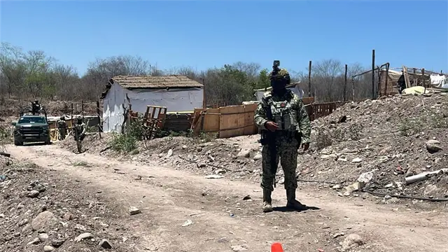 Asesinan a motociclista a balazos en Culiacán cerca del relleno sanitario