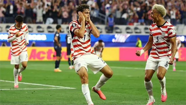 Estados Unidos golea a Paraguay e inaugura el Mundial con show en Los Ángeles