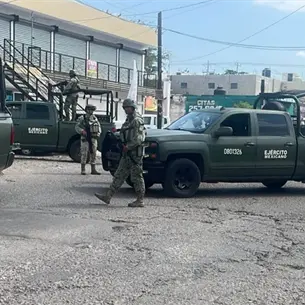 Hieren a balazos a 2 personas mientras consumían cerveza afuera de un domicilio de la colonia 21 de Marzo, Culiacán