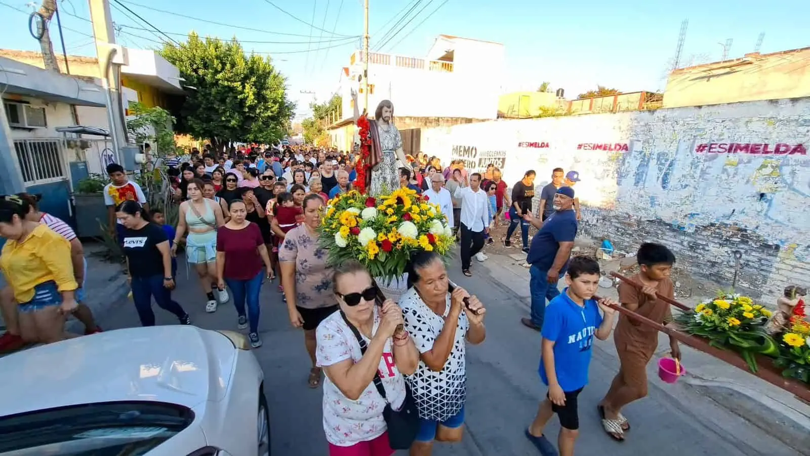 Con mañanitas, procesión y baño en el Río Presidio, Villa Unión honra a su santo patrono San Juan Con mañanitas, procesión y baño en el Río Presidio, Villa Unión honra a su santo patrono San Juan