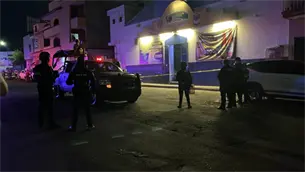 Asesinan a balazos a un hombre dentro de un bar en el centro de Culiacán