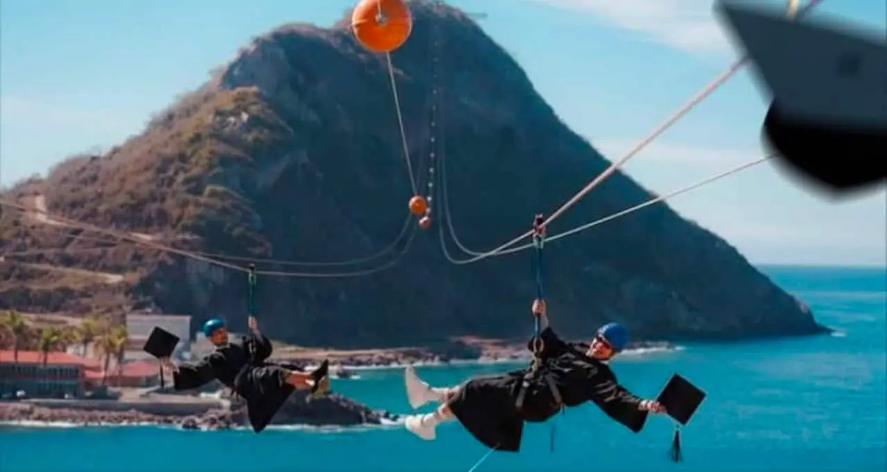 ¡Graduación con adrenalina! Farolesa Mazatlán lanza promoción especial para estudiantes de secundaria y preparatoria
