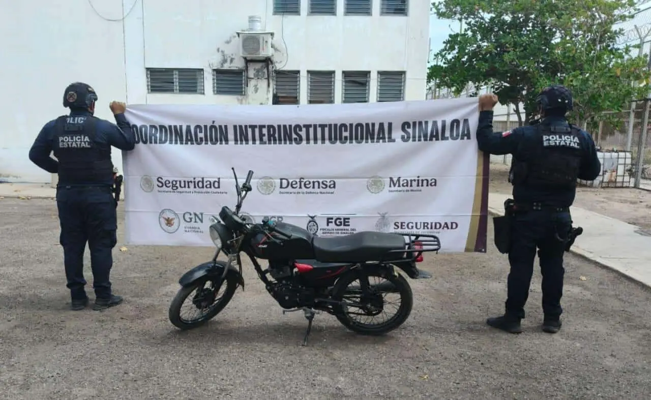 Recuperan dos vehículos en distintos operativos en Culiacán y Navolato