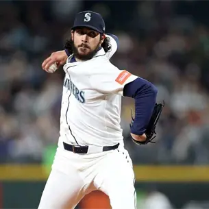 Andres Muñoz llega a 101 juegos salvados en Grandes Ligas Andres Muñoz llega a 101 juegos salvados en Grandes Ligas