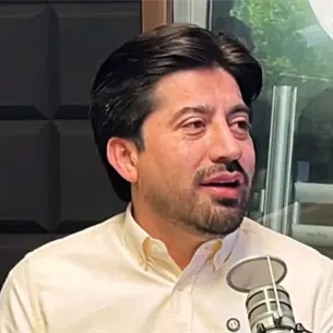 Omar López Campos: “Antes la oposición se robaba los impuestos, hoy Morena los entrega en programas sociales” Omar López Campos: “Antes la oposición se robaba los impuestos, hoy Morena los entrega en programas sociales”