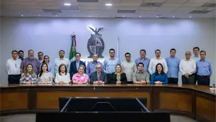 Rubén Rocha Moya se reúne con su gabinete tras reincorporarse a la gubernatura de Sinaloa Rubén Rocha Moya se reúne con su gabinete tras reincorporarse a la gubernatura de Sinaloa