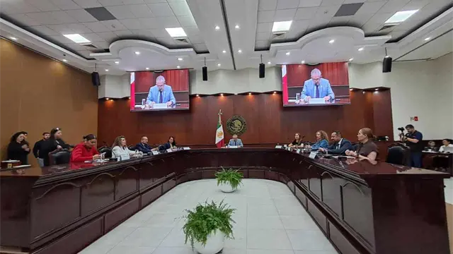 Congreso convoca a sesión extraordinaria este lunes para nombrar nuevo gobernador interino de Sinaloa Congreso convoca a sesión extraordinaria este lunes para nombrar nuevo gobernador interino de Sinaloa
