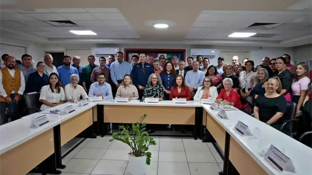 Un gobierno cercano con la educación para restablecer la confianza y recuperar la paz en Sinaloa: Graciela Domínguez Un gobierno cercano con la educación para restablecer la confianza y recuperar la paz en Sinaloa: Graciela Domínguez
