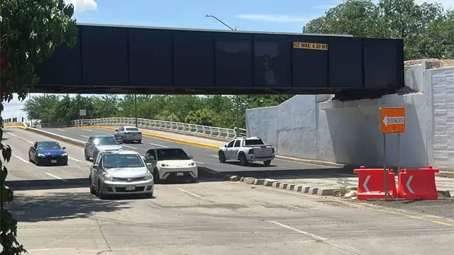 Abren circulación del bulevar Pedro Infante a la altura del puente negro en Culiacán Abren circulación del bulevar Pedro Infante a la altura del puente negro en Culiacán