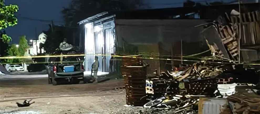 Asesinan a una mujer en un cuarto de material reciclable en el fraccionamiento Providencia en Culiacán Asesinan a una mujer en un cuarto de material reciclable en el fraccionamiento Providencia en Culiacán