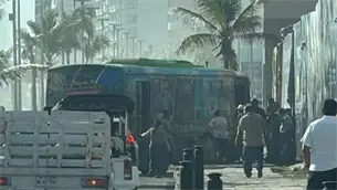 Camión urbano pierde el control y choca en Avenida del Mar en Mazatlán Camión urbano pierde el control y choca en Avenida del Mar en Mazatlán