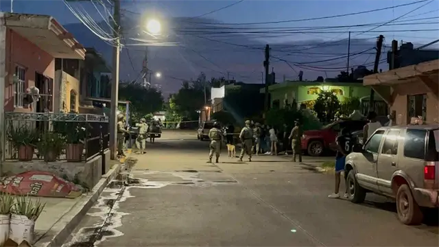Ejecutan a balazos a un hombre en una vivienda de la colonia Luis Echeverría, en Mazatlán Ejecutan a balazos a un hombre en una vivienda de la colonia Luis Echeverría, en Mazatlán