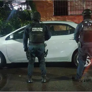 Recuperan dos vehículos con reporte de robo en Culiacán Recuperan dos vehículos con reporte de robo en Culiacán