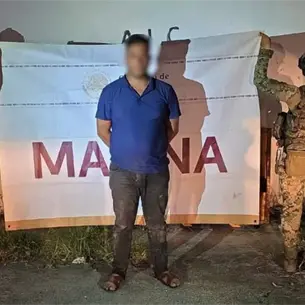 Detienen a hombre en Escuinapa con arma larga, más de 220 cartuchos y equipo táctico